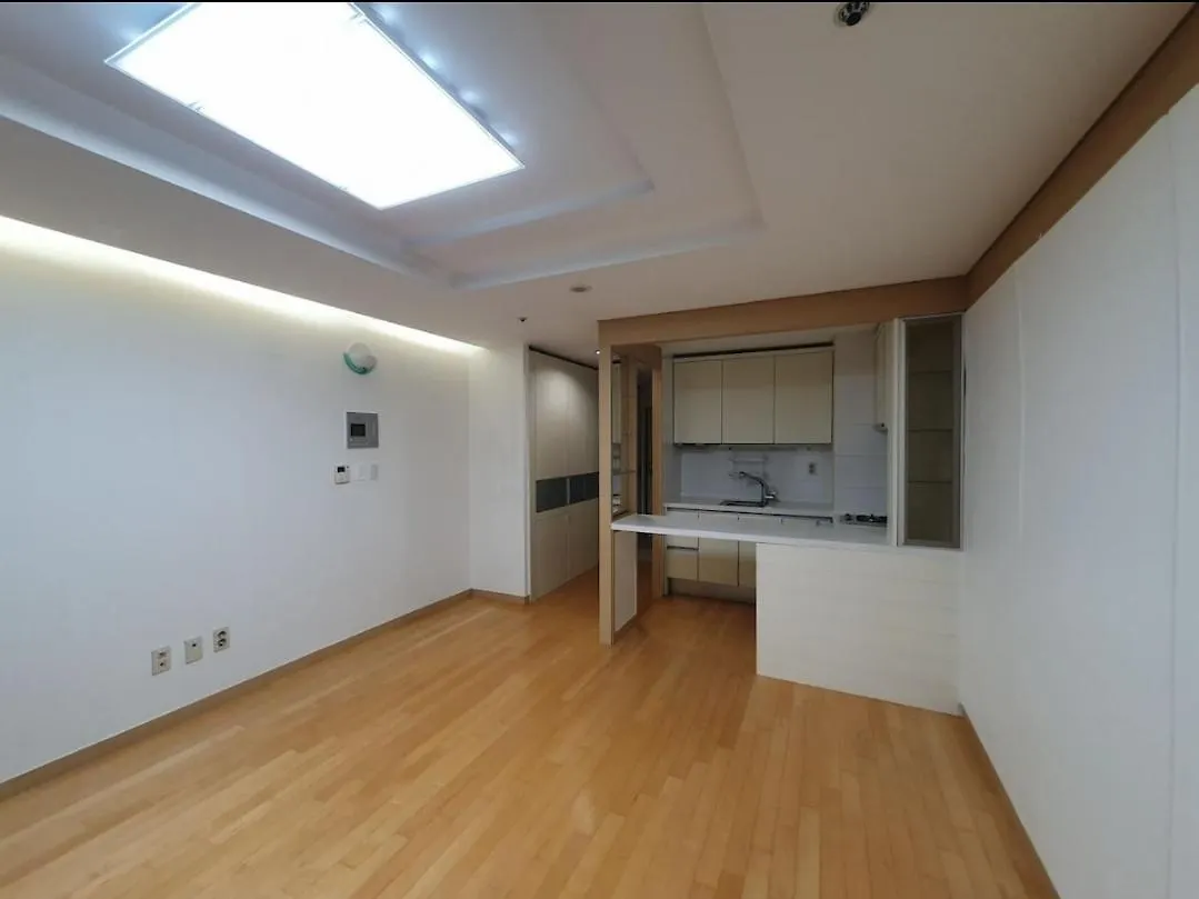 2 Queen Beds, 5 Min Walk From Gangnam St, Spacious House, Convenience Store 首爾 公寓